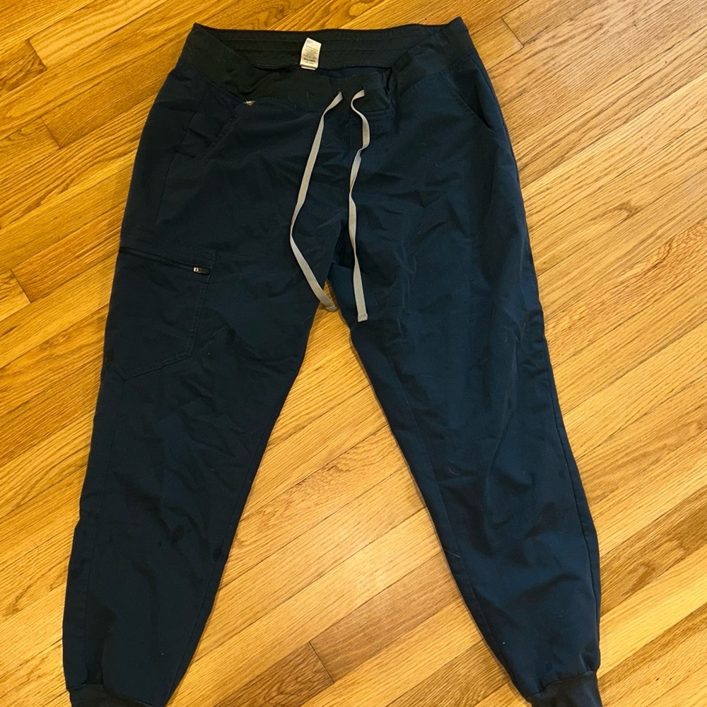 Figs Women's Navy Jogger Pants